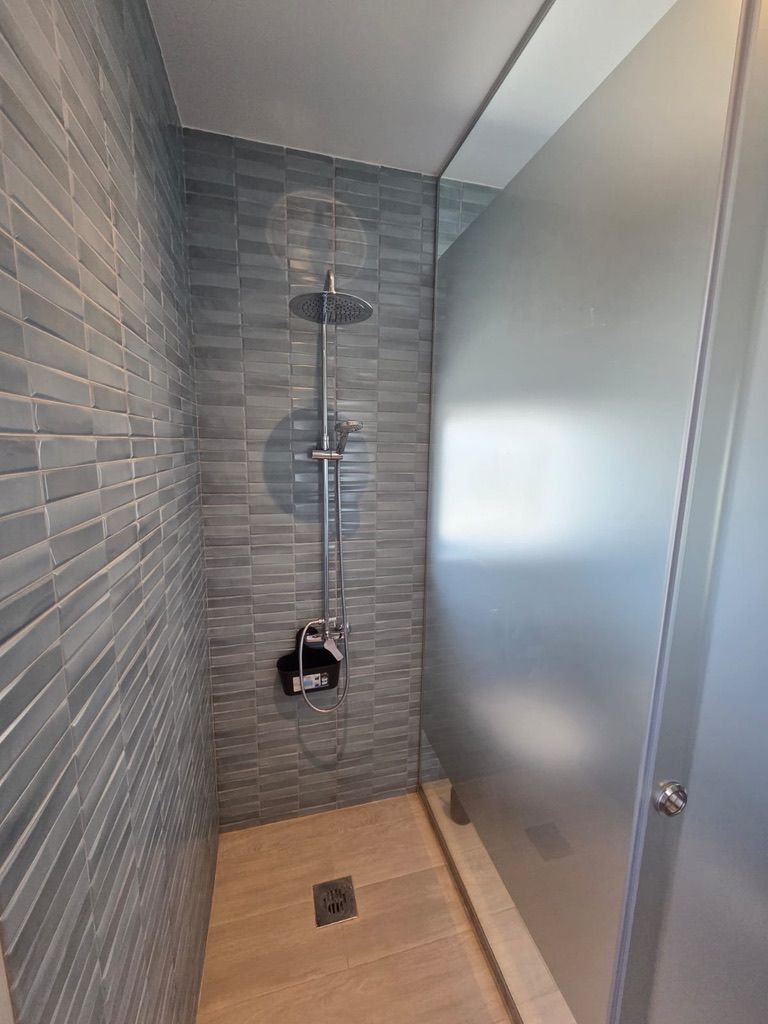 Walk-in shower